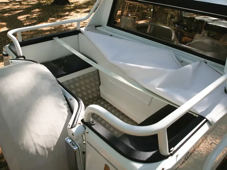 1990 Lamborghini LM002 - Image 24 of 31