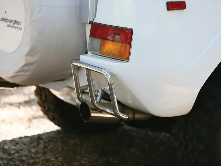 1990 Lamborghini LM002 - Image 22 of 31