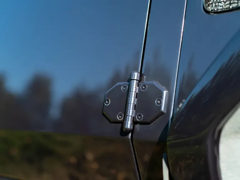 1990 Lamborghini LM002 - Image 19 of 31