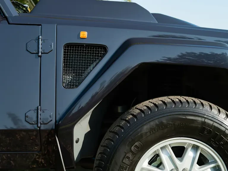 1990 Lamborghini LM002 - Image 20 of 31