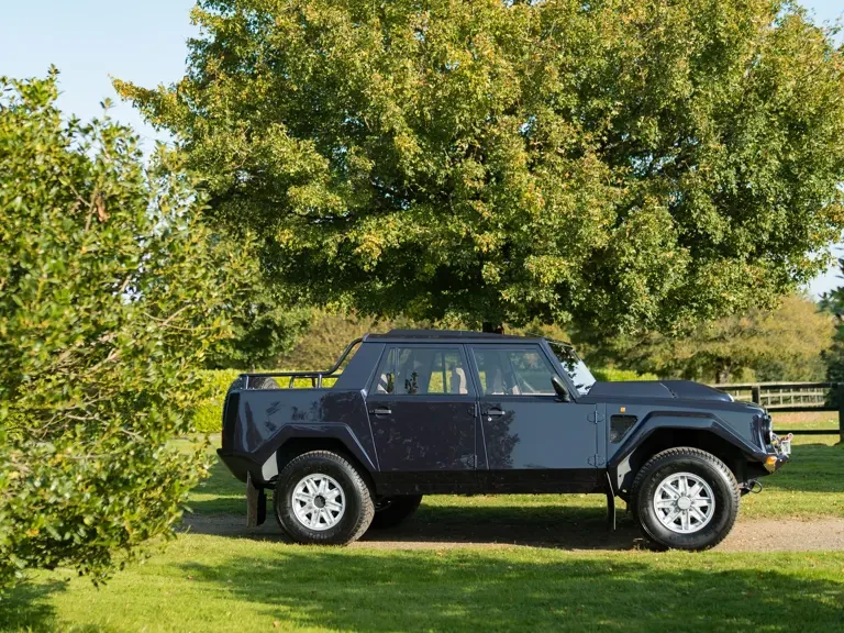 1990 Lamborghini LM002 - Image 6 of 31