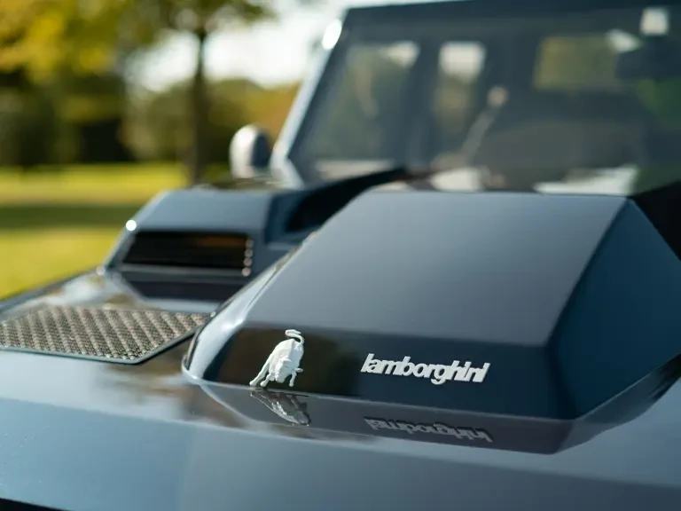 1990 Lamborghini LM002 - Image 16 of 31
