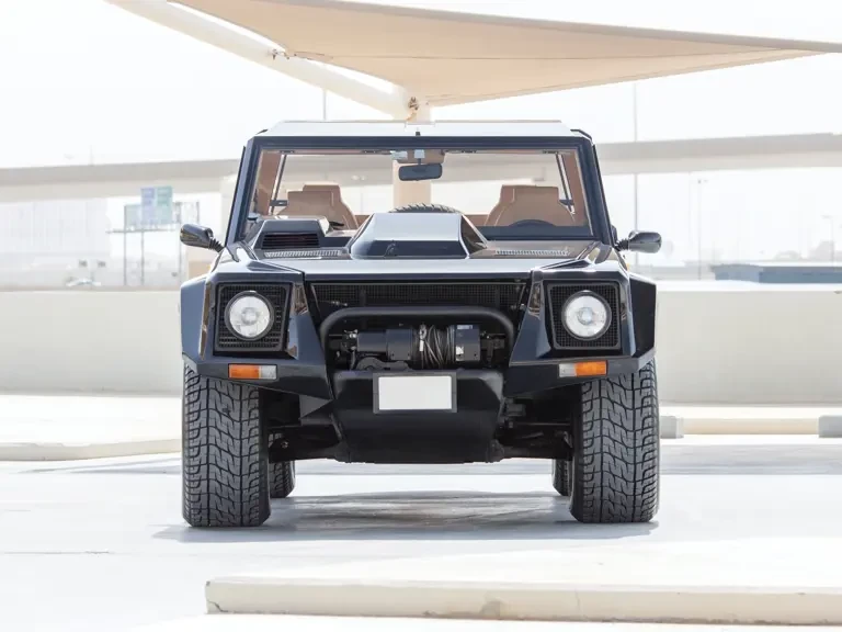 1990 Lamborghini LM002 - Image 8 of 29