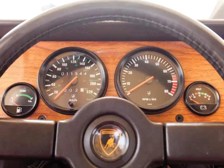 1990 Lamborghini LM002 - Image 12 of 29