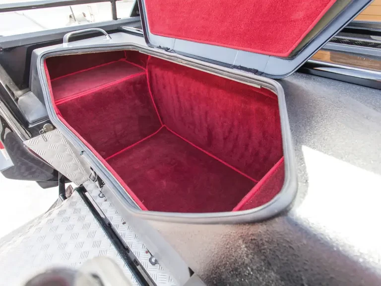1990 Lamborghini LM002 - Image 29 of 29