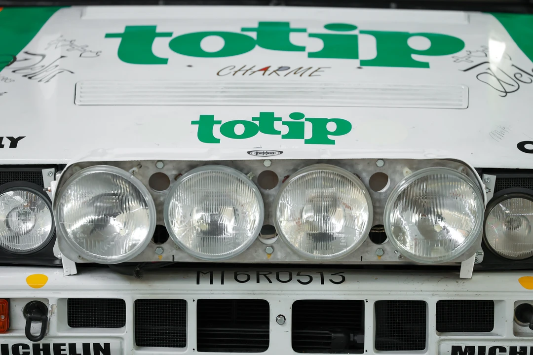 1990 Lancia Delta 1st Gen - Image 24 of 31
