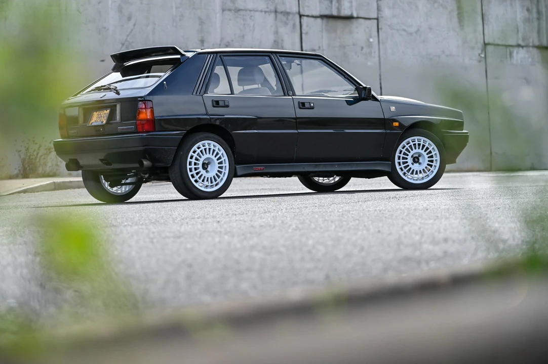 1990 Lancia Delta 1st Gen - Image 14 of 31