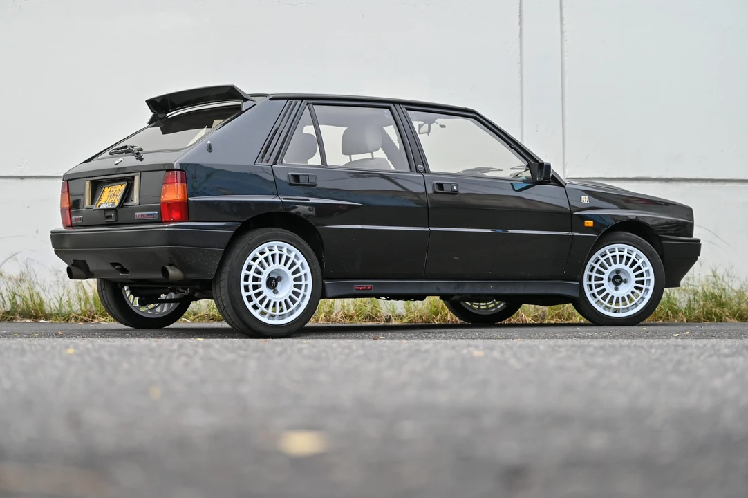 1990 Lancia Delta 1st Gen - Image 13 of 31
