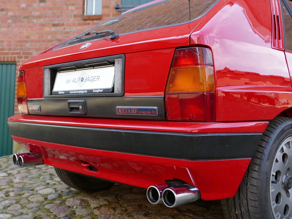 1990 Lancia Delta 1st Gen - Image 20 of 31