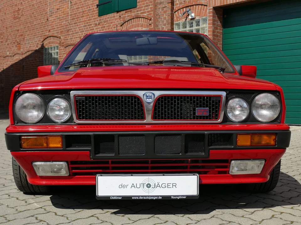 1990 Lancia Delta 1st Gen - Image 11 of 31