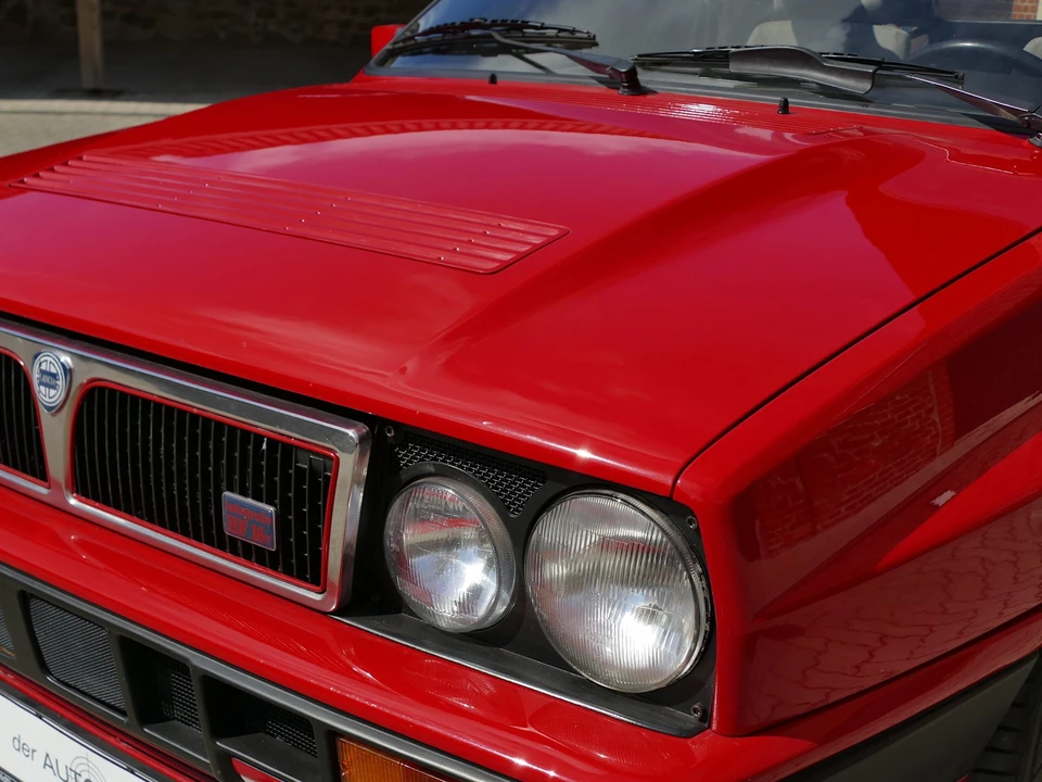 1990 Lancia Delta 1st Gen - Image 15 of 31