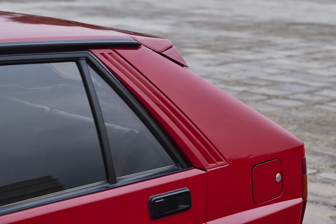 1990 Lancia Delta 1st Gen - Image 22 of 31