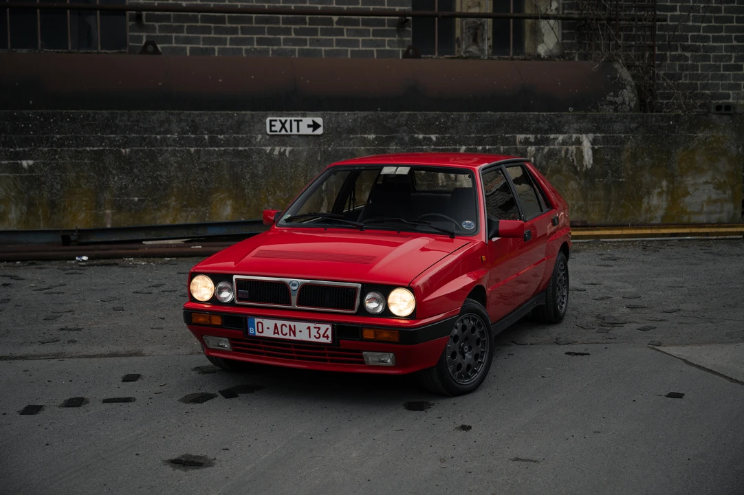 1990 Lancia Delta 1st Gen - Image 19 of 31