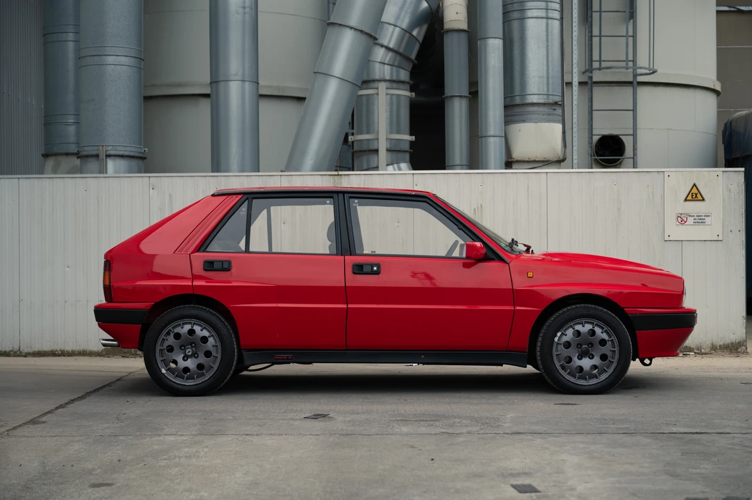 1990 Lancia Delta 1st Gen - Image 8 of 31
