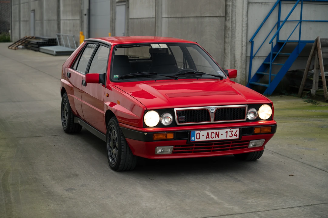 1990 Lancia Delta 1st Gen - Image 9 of 31