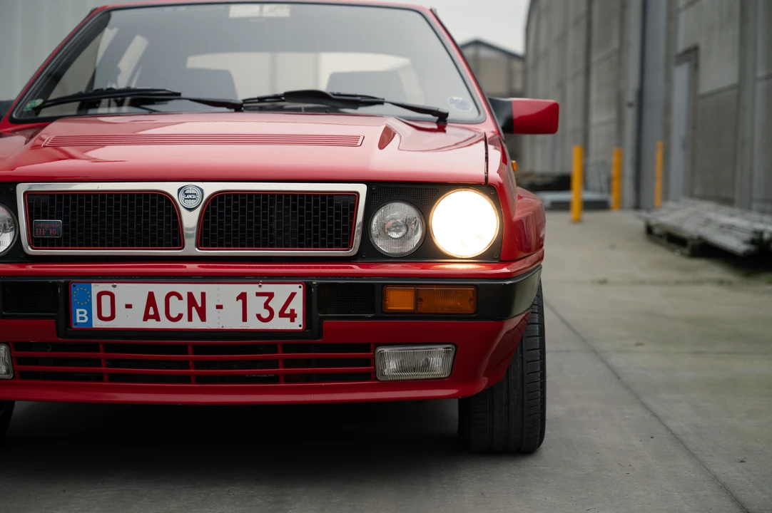 1990 Lancia Delta 1st Gen - Image 25 of 31