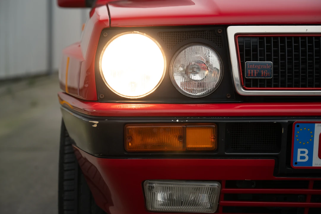 1990 Lancia Delta 1st Gen - Image 29 of 31