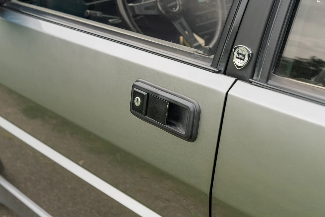 1990 Lancia Delta 1st Gen - Image 24 of 31
