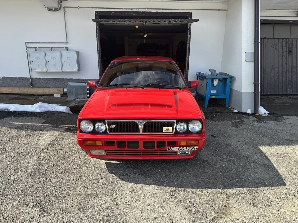 1990 Lancia Delta 1st Gen - Image 13 of 30