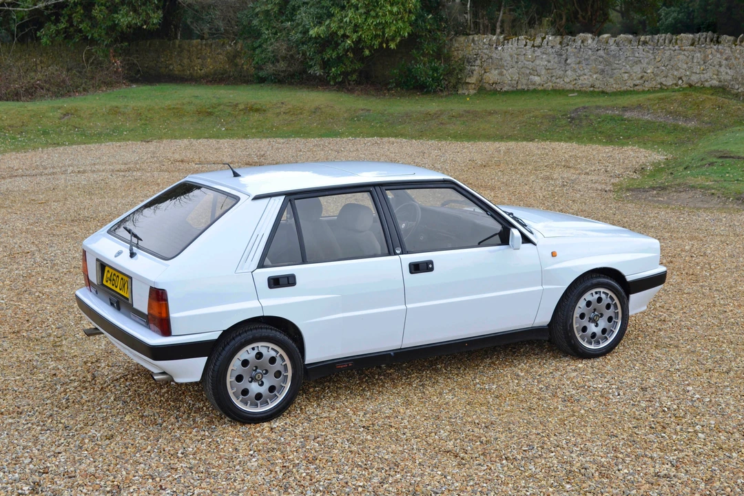 1990 Lancia Delta 1st Gen - Image 5 of 8