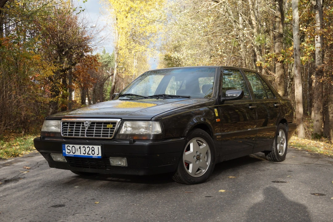 1990 Lancia - Image 2 of 2
