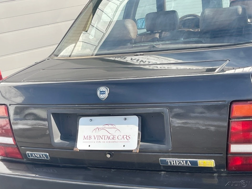 1990 Lancia - Image 12 of 21
