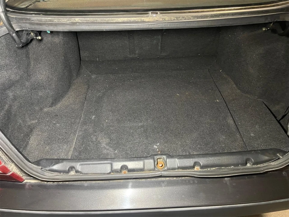1990 Lancia - Image 30 of 31