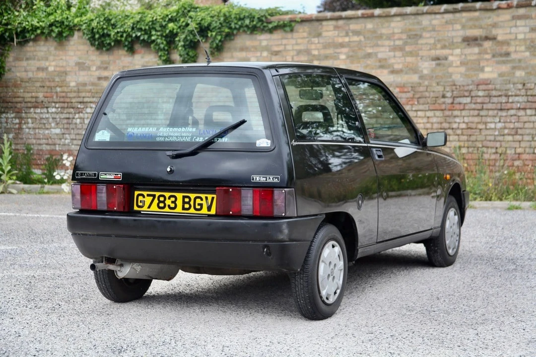 1990 Lancia - Image 12 of 30