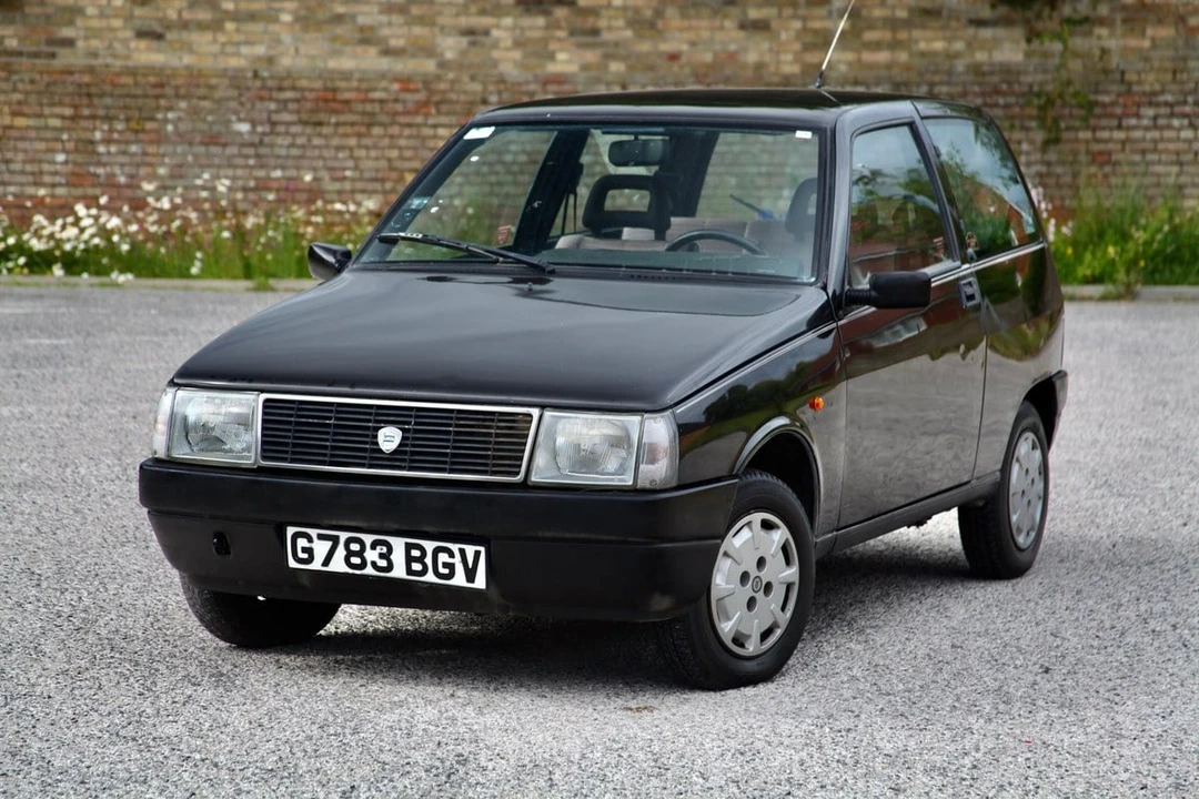 1990 Lancia - Image 4 of 30