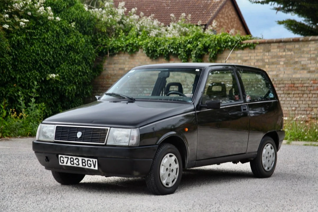 1990 Lancia - Image 18 of 30