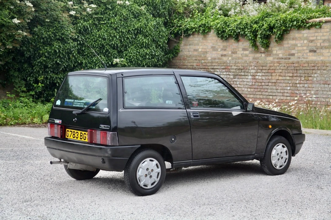 1990 Lancia - Image 11 of 30