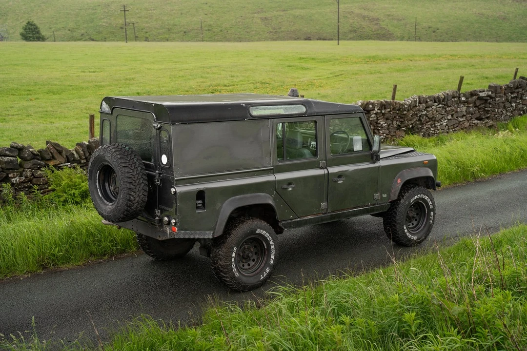 1990 Land Rover Defender 110 - Image 27 of 30