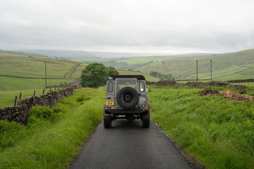 1990 Land Rover Defender 110 - Image 21 of 30