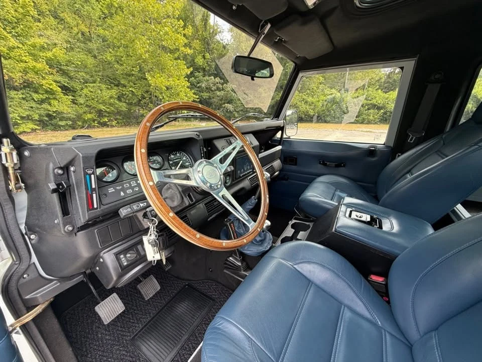 1990 Land Rover Defender 90 - Image 11 of 20