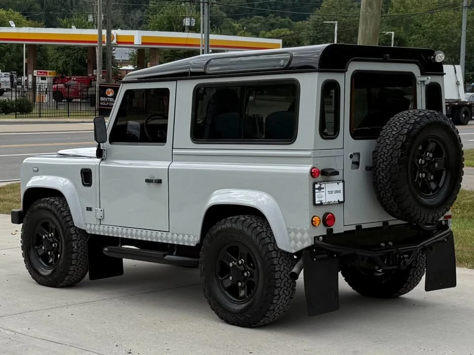 1990 Land Rover Defender 90 - Image 3 of 20