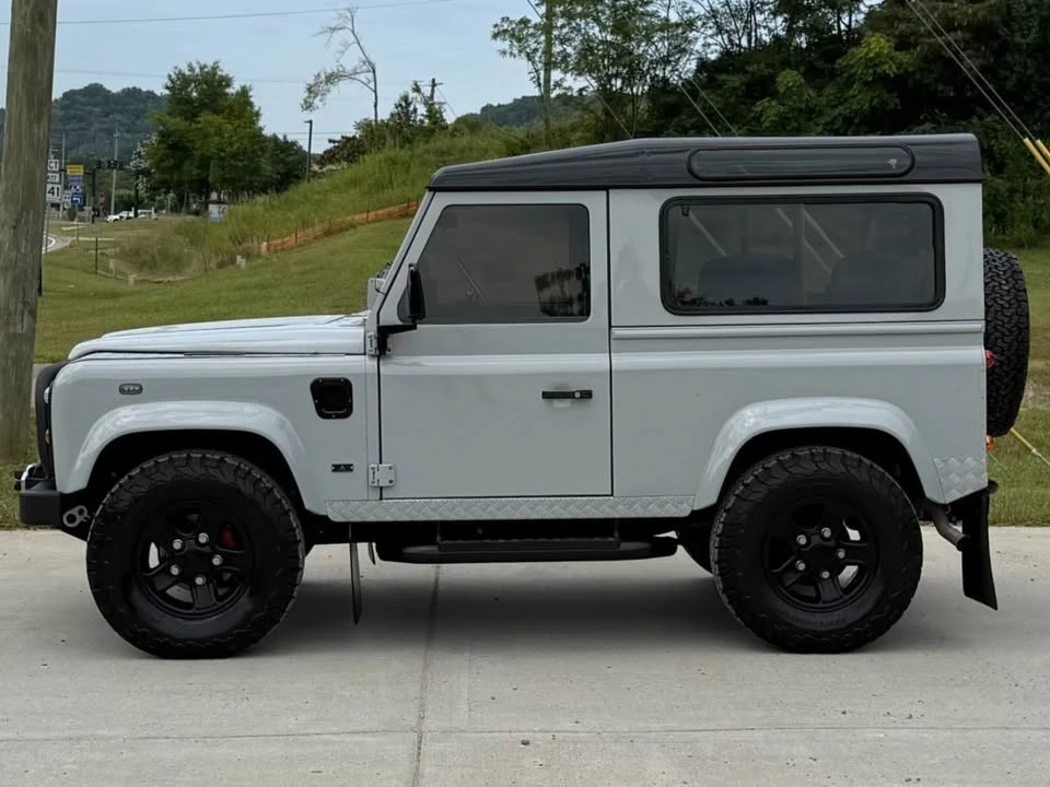1990 Land Rover Defender 90 - Image 7 of 20