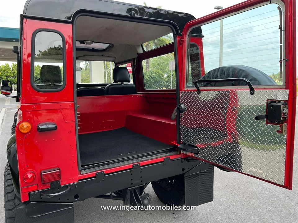 1990 Land Rover Defender - Image 16 of 31