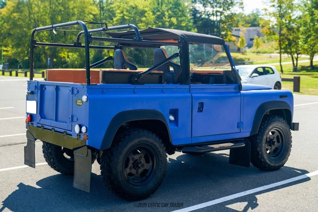 1990 Land Rover Defender 90 - Image 8 of 12