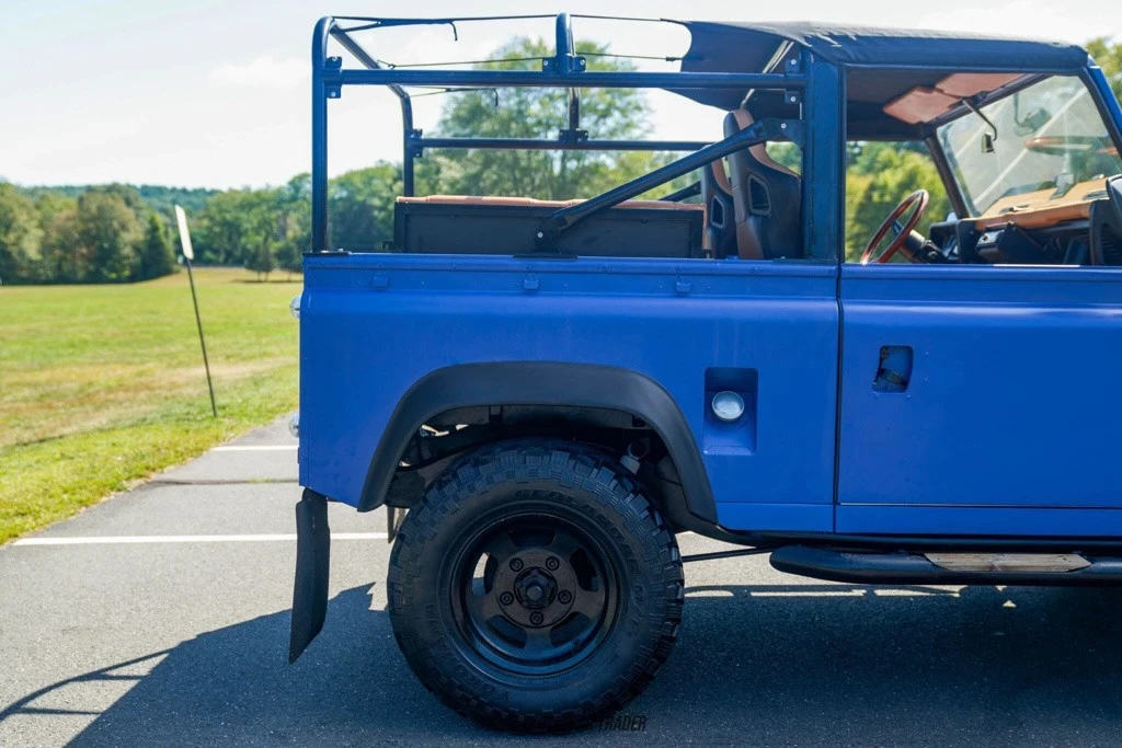 1990 Land Rover Defender 90 - Image 10 of 12