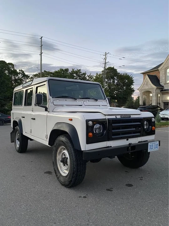 1990 Land Rover Defender 110 - Image 6 of 12