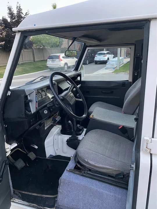 1990 Land Rover Defender 110 - Image 7 of 12