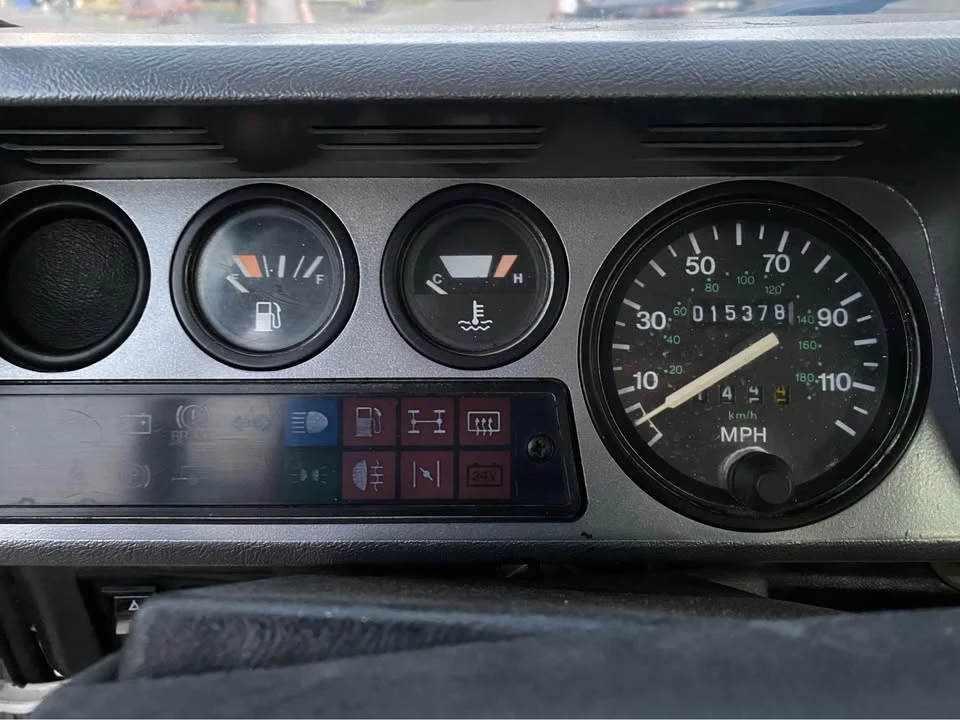 1990 Land Rover Defender 110 - Image 8 of 12