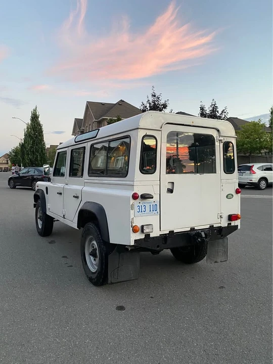 1990 Land Rover Defender 110 - Image 4 of 12