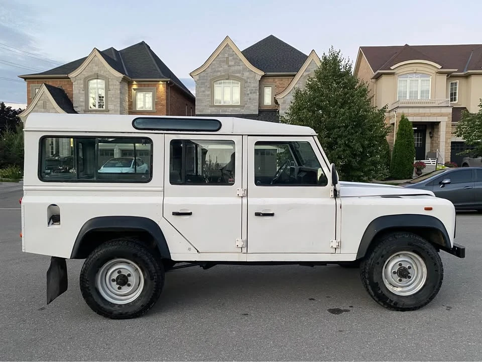 1990 Land Rover Defender 110 - Image 5 of 12