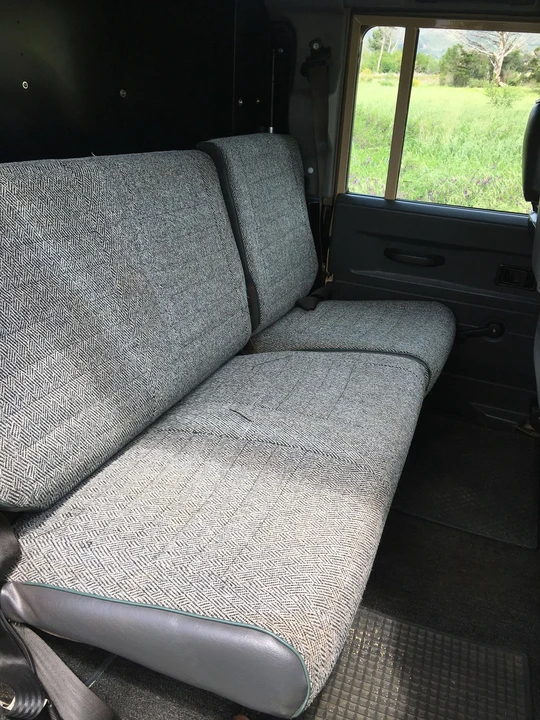 1990 Land Rover Defender 110 - Image 10 of 29