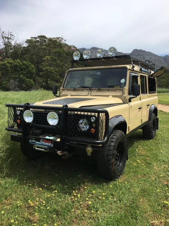 1990 Land Rover Defender 110 - Image 19 of 29