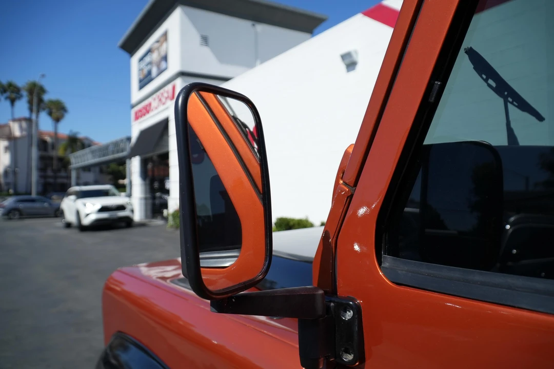 1990 Land Rover Defender 110 - Image 18 of 31