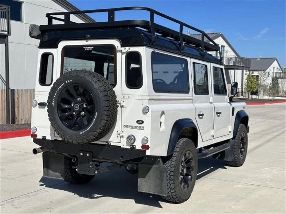 1990 Land Rover Defender 110 - Image 8 of 21