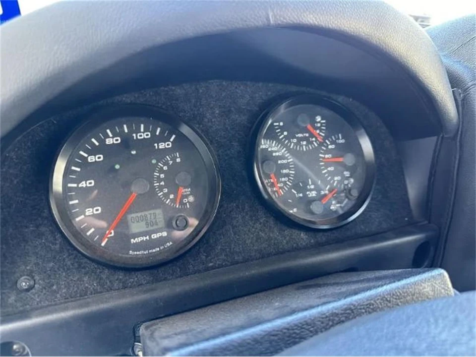 1990 Land Rover Defender 110 - Image 3 of 21