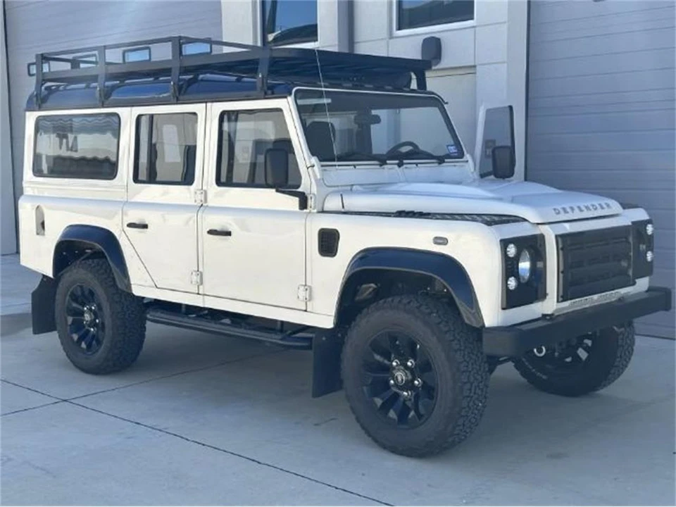1990 Land Rover Defender 110 - Image 6 of 21